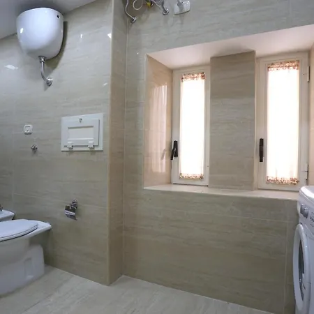 Alojamento de Acomodação e Pequeno-almoço B&B Dolce Risveglio Nápoles