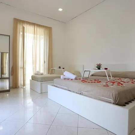 Alojamento de Acomodação e Pequeno-almoço B&B Dolce Risveglio Nápoles
