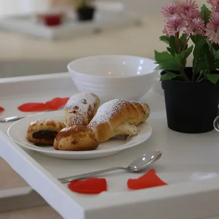 B&B Dolce Risveglio Alojamento de Acomodação e Pequeno-almoço Nápoles